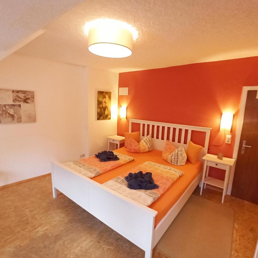 Charming 2-Bed Apartment In Кохем Экстерьер фото